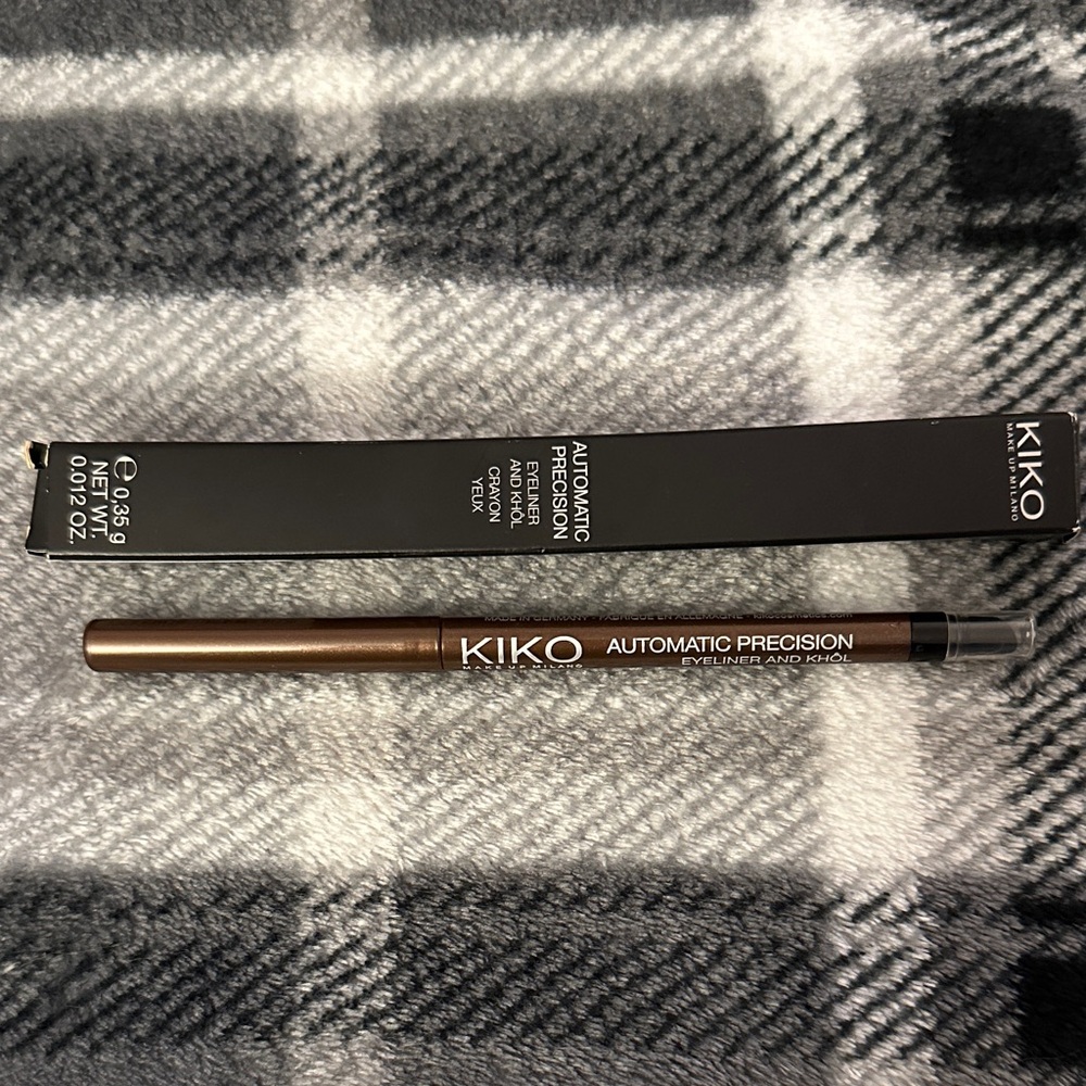 Kiko Precision Lip Liner - 13 Dark Chocolate - Picture 3 of 3